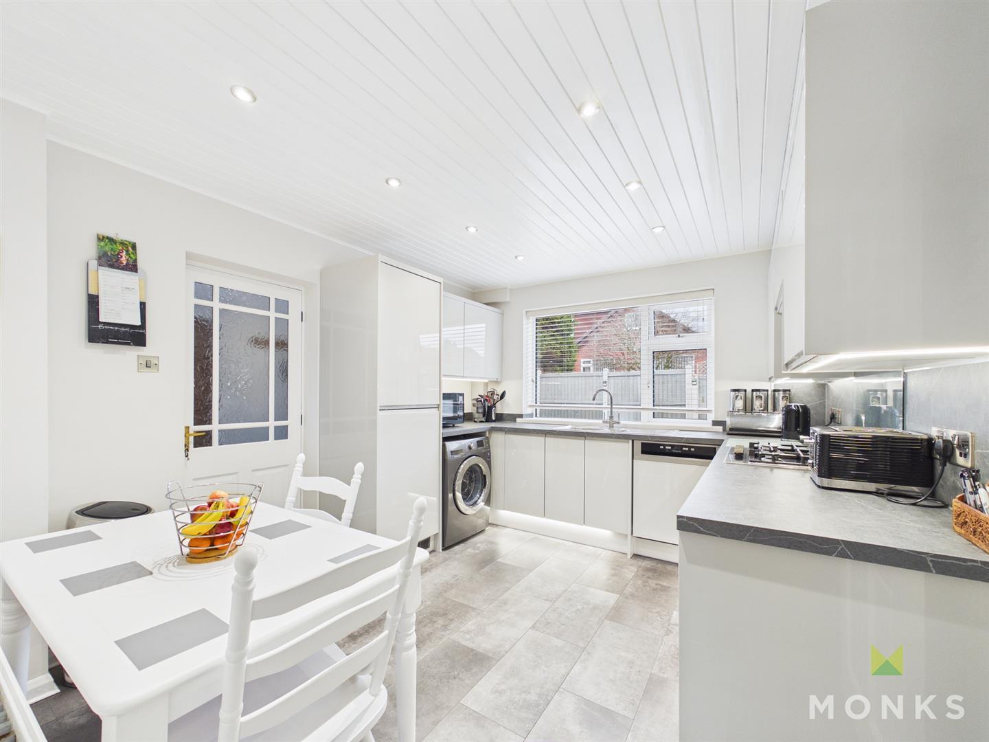 14 Trehowell Avenue, Chirk Bank, LL14 5EL For Sale